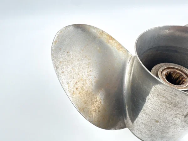 Honda Marine Stainless Steel Propeller 58233-ZY3-B19H – 14 1/4 x 19P