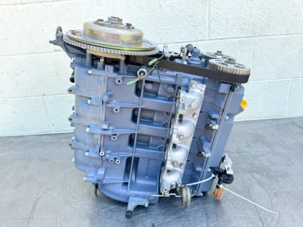 2001 - 2004 Yamaha F 80 90 100 HP 4 Stroke Outboard Powerhead
