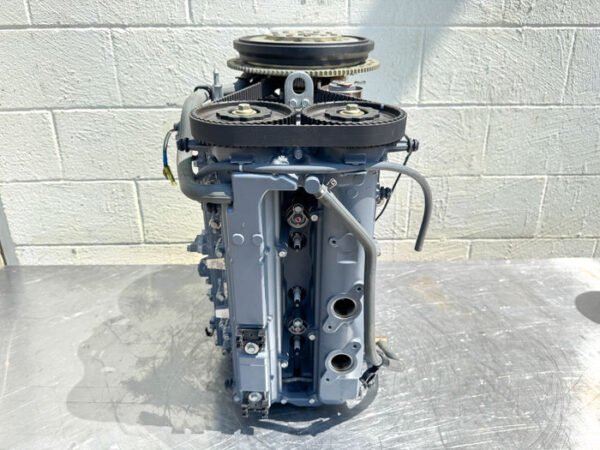 2004 Yamaha 150 HP 4 Stroke Outboard Powerhead