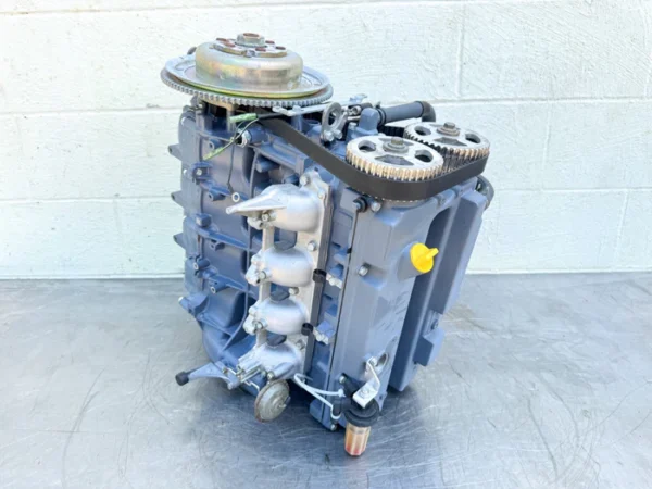 2001 - 2004 Yamaha F 80 90 100 HP 4 Stroke Outboard Powerhead