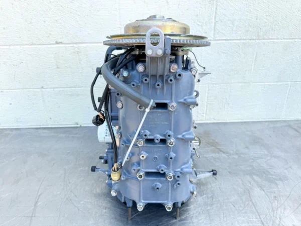 2001 - 2004 Yamaha F 80 90 100 HP 4 Stroke Outboard Powerhead