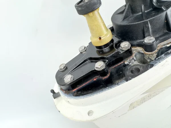 2005 Evinrude 115 HP 2 Stroke Outboard 25" Lower Unit