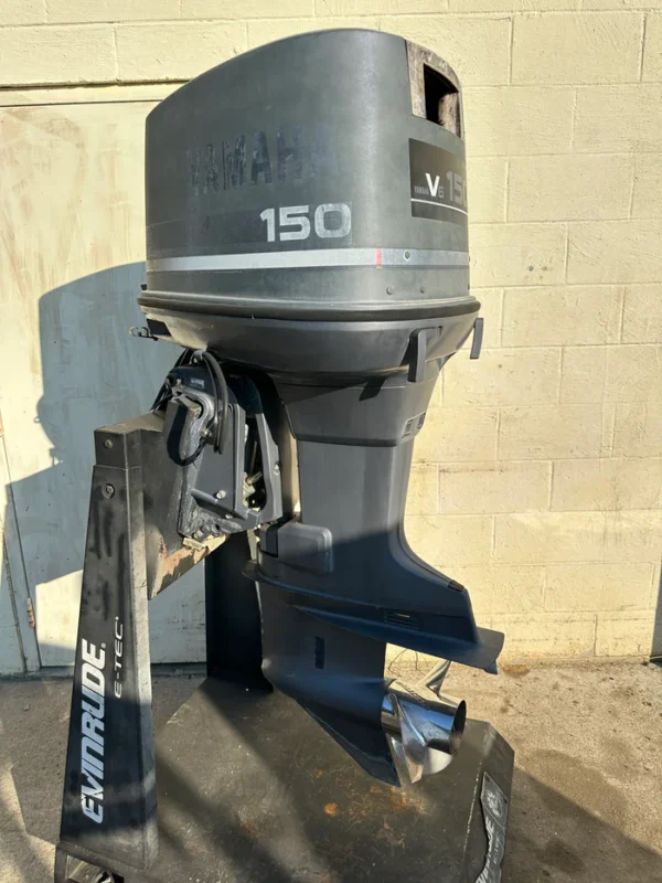 Yamaha 150HP 2 Stroke Carbureted Outboard Engine