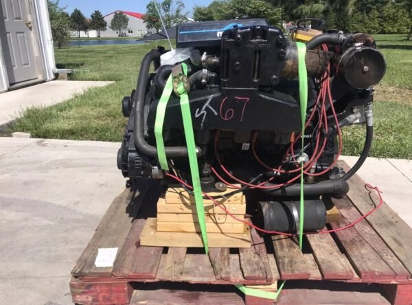 MerCruiser 7.4L 454 Blue Water Inboard Engine – Closed Cooling, No Salt